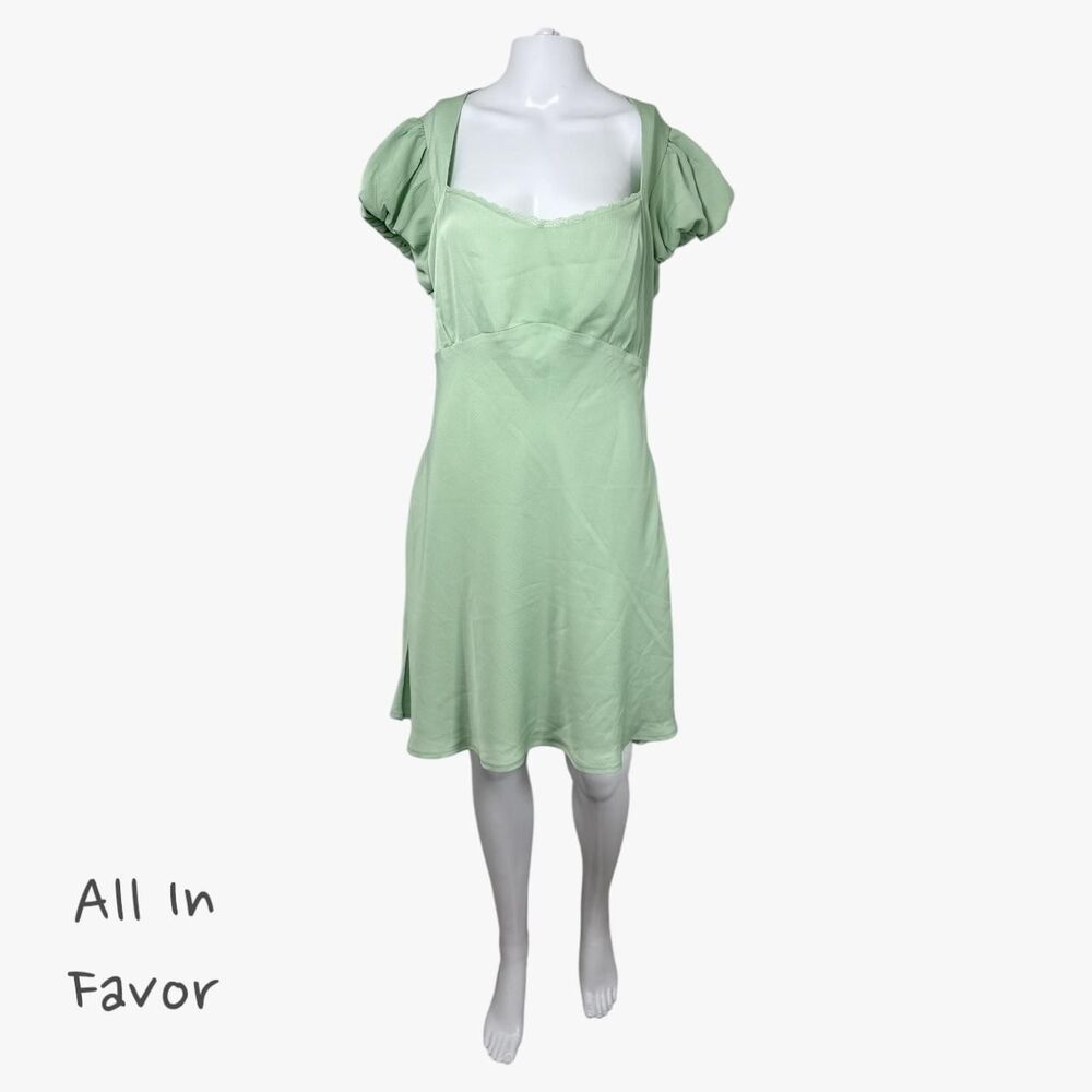 All In Favor Women's Puff Sleeve Lace Trim Mini Dress in Soft Green Sz XL Casual